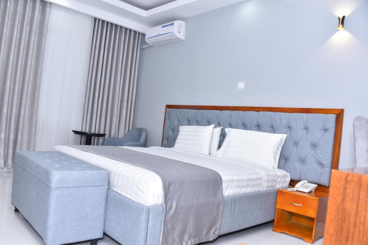 King'S Conference Centre Hotel Bujumbura Exterior photo